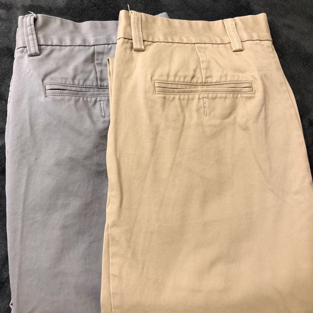 OLD NAVY MENS KHAKI PANTS (2) PAIR